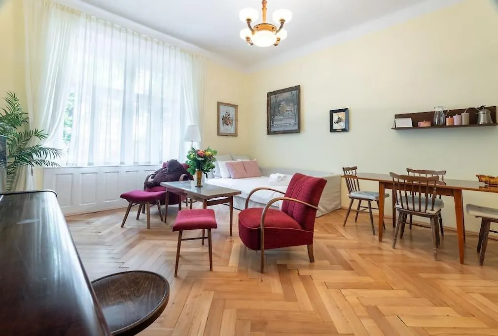 Historic Apartment Πράγα